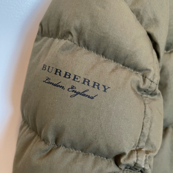 Burberry London Gender Neutral (6Y) Kids Down Puffer Jacket - 100% authentic. - Picture 8 of 11